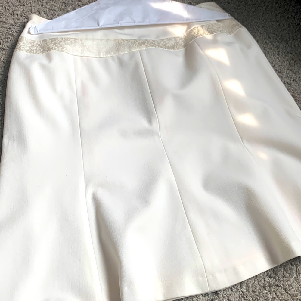 Apostrophe Skirt